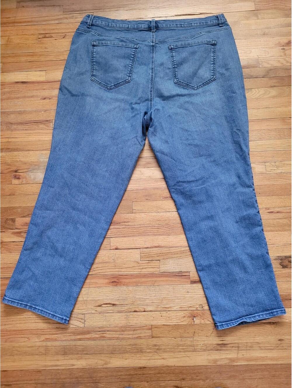 Gloria Vanderbilt Women's Size 22W Amanda Stretch Material Comfy - Picture 9 of 9